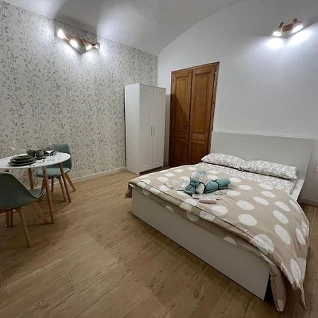 Maison Vivien, Appartamento Nel Cuore Di Torino. Eksteriør billede
